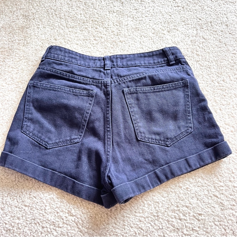 BULLHEAD DENIM Black High Rise Mom Shorts—SZ. 5 (juniors) - Picture 10 of 10